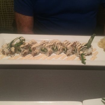 Hilo Bay Cafe - Fiddleneck fern sushi - New American Near Me - Hilo, Hawaii Hilo Bay Cafe - Fiddleneck fern sushi - New American Near Me - Hilo, Hawaii