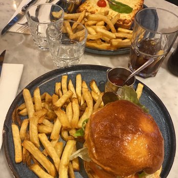 Le Musset - Bacon cheese burger and croque monsieur - French Near Me - Paris, 75 Le Musset - Bacon cheese burger and croque monsieur - French Near Me - Paris, 75