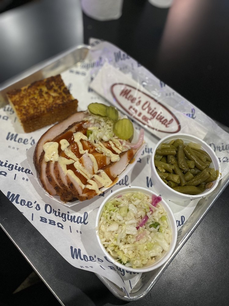 Food from Moe's Original Bar B Que