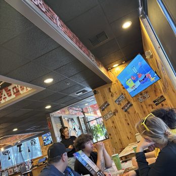 Pier 88 Boiling Seafood & Bar - Seafood Near Me - Palm Desert, California Pier 88 Boiling Seafood & Bar - Seafood Near Me - Palm Desert, California