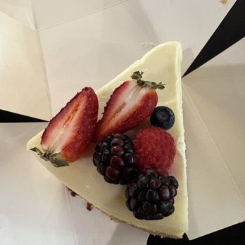 Nonni Cafe & Bakery - Cafes Near Me - Toronto, Ontario