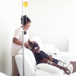 Beverly Hills IV Therapy - Professionally Trained Medical staff for IV therapy at our centers.