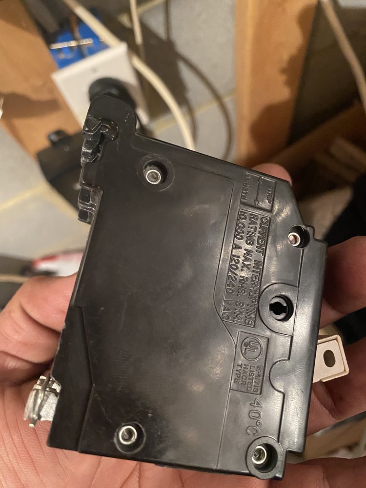 Slide of Castillo HVAC