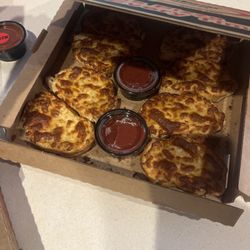 Chanticlear Pizza - Burned to he!! Cheese bread