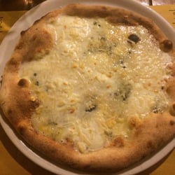 Il Baro - Pizza cuatro quesos!!