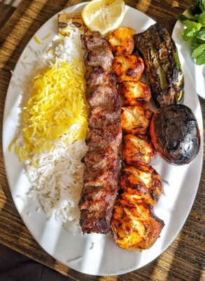 Nersses Vanak Restaurant by null