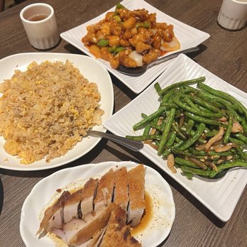 Gum Kuo Restaurant - Crispy Pork Belly, Fried Rice, Sauteed String Beans, Sweet and Sour Chicken - Cantonese Near Me - Oakland, California Gum Kuo Restaurant - Crispy Pork Belly, Fried Rice, Sauteed String Beans, Sweet and Sour Chicken - Cantonese Near Me - Oakland, California