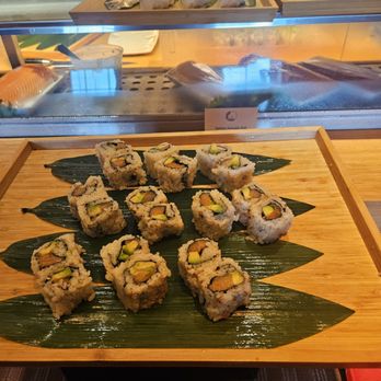 Nobu Houston - Salmon and avacado - Sushi Bars Near Me - Houston, Texas