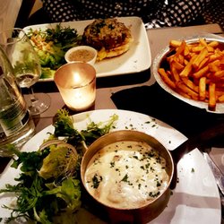 L'Amiral - Burger à la Française & Émincé de poulet à la crème de Maroilles
