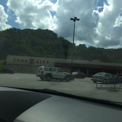 Food City - Front building of Food City.