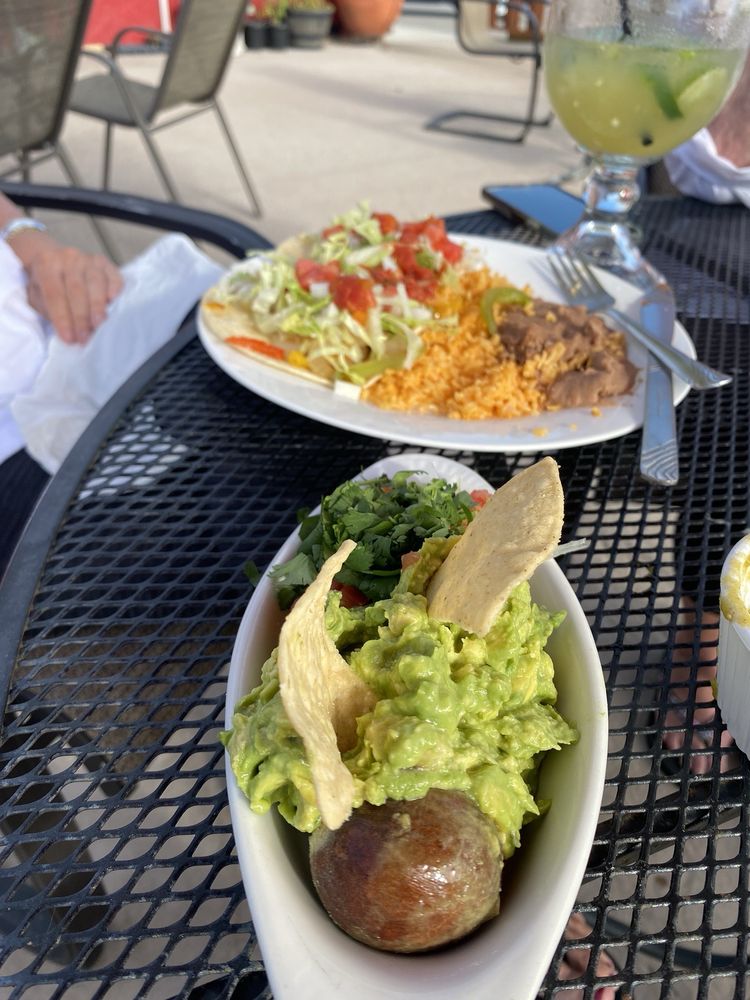 Homers Sports Bar & Grille — Mexican restaurant in Mason City