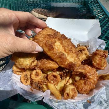 Barbara's Fishtrap - Seafood Near Me - Half Moon Bay, California Barbara's Fishtrap - Seafood Near Me - Half Moon Bay, California