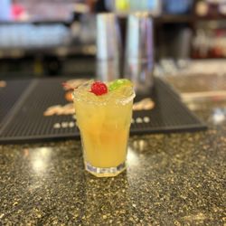Mad Dogs British Pub - Marg san Antonio British pub style