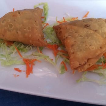 Shanza III - Minced lamb samosa - Indian Near Me - Rota, California