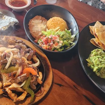 Clase Azul Bar & Grill - Tex-Mex Near Me - Dunedin, Florida