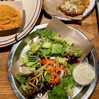 Dinosaur Bar-B-Que - Mixed Green Salad - Barbeque Near Me - New York, New York Dinosaur Bar-B-Que - Mixed Green Salad - Barbeque Near Me - New York, New York