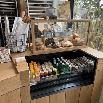 Levain Bakery - Bakeries Near Me - Venice, California Levain Bakery - Bakeries Near Me - Venice, California