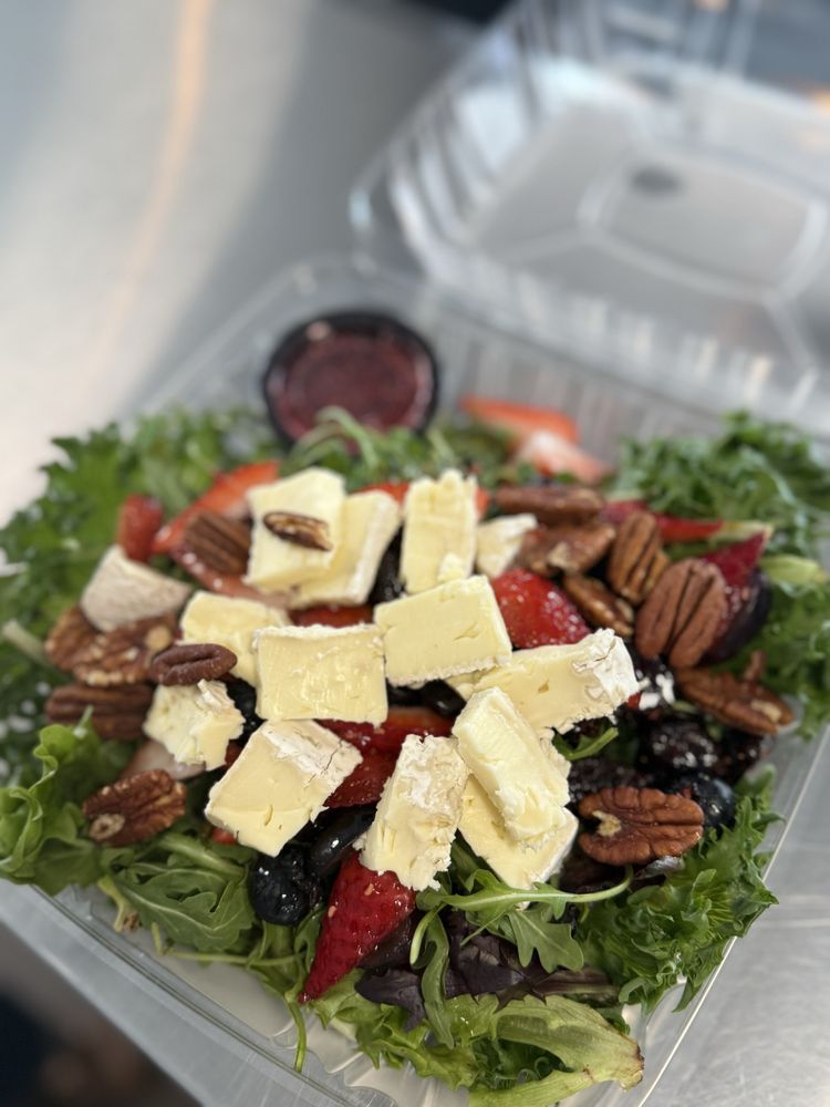 Food from Queen of the North Wine Café