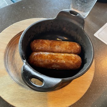 Eight Thirty Common - Gummy and undercooked sausage - Gastropubs Near Me - Meridian, Idaho