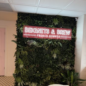 Beignets & Brew - Donuts Near Me - Fort Walton Beach, Florida Beignets & Brew - Donuts Near Me - Fort Walton Beach, Florida