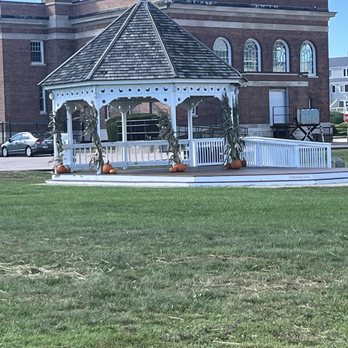 Gazebo Park - Parks Near Me - Narragansett, Rhode Island Gazebo Park - Parks Near Me - Narragansett, Rhode Island