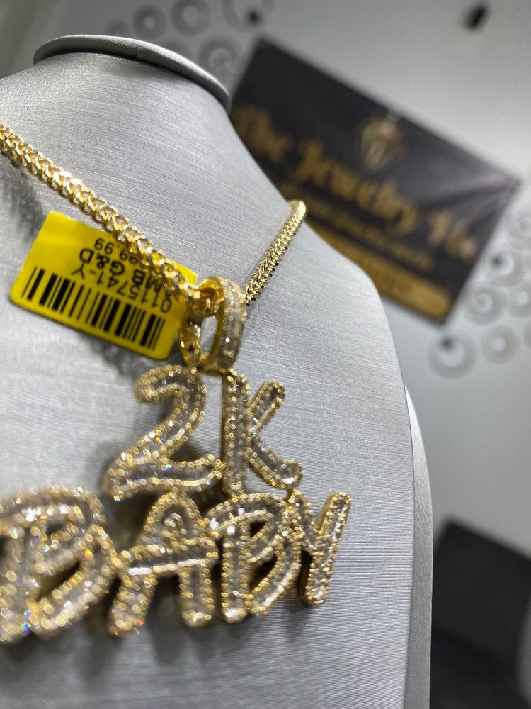 THE JEWELRY FIX Updated July 2024 29 Photos 6401 Blvd