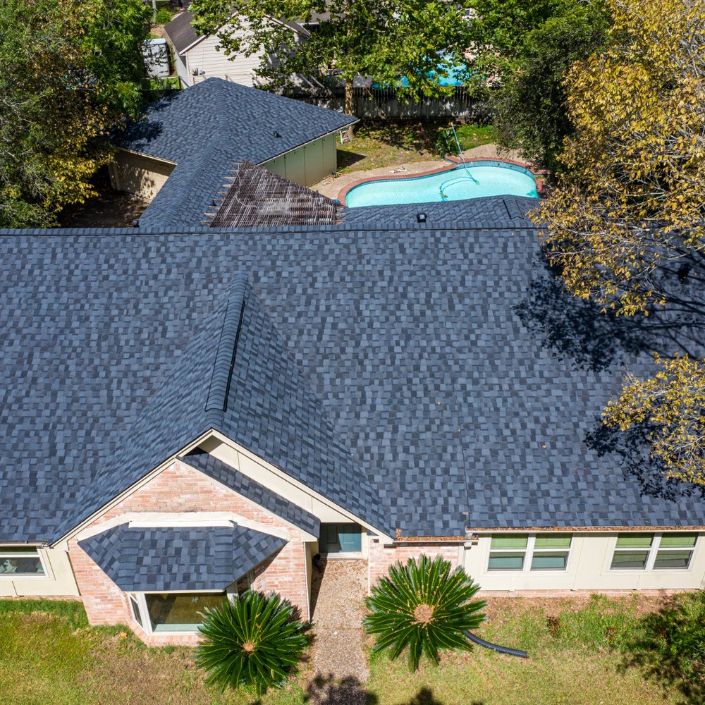 Slide of Stronghold Restoration and Roofing