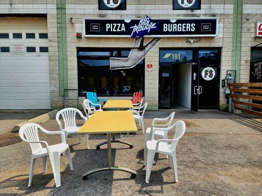 Big Trouble Pizza by null