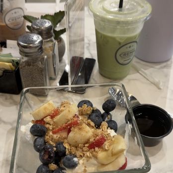 Crema Gourmet - Greek Yogurt, Iced Matcha Latte - Breakfast & Brunch Near Me - Coral Gables, Florida Crema Gourmet - Greek Yogurt, Iced Matcha Latte - Breakfast & Brunch Near Me - Coral Gables, Florida