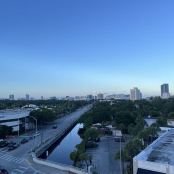 Kimpton Hotel Palomar South Beach - Views from the rooftop - Hotels Near Me - Miami Beach, Florida Kimpton Hotel Palomar South Beach - Views from the rooftop - Hotels Near Me - Miami Beach, Florida