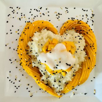 Thai Halal Bistro - Mango with Sweet Sticky Rice - Thai Near Me - Missouri City, Texas Thai Halal Bistro - Mango with Sweet Sticky Rice - Thai Near Me - Missouri City, Texas