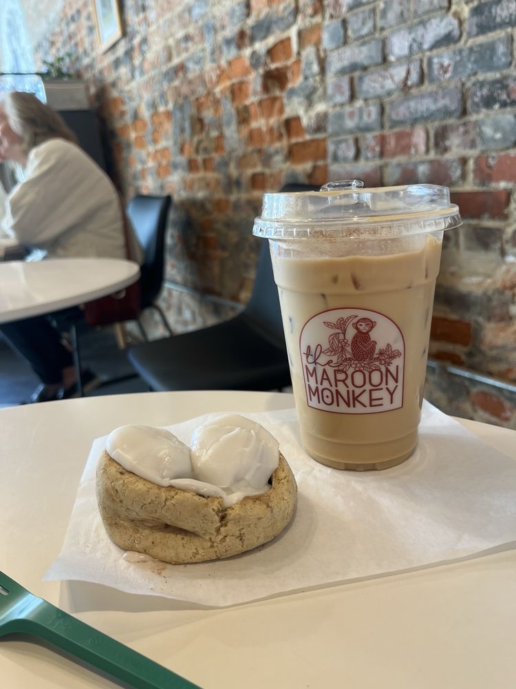 Cravings The Healthy Fix Logo