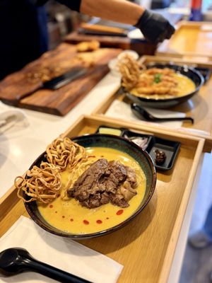 SAOHA KHAO SOI THAI CUISINE by null