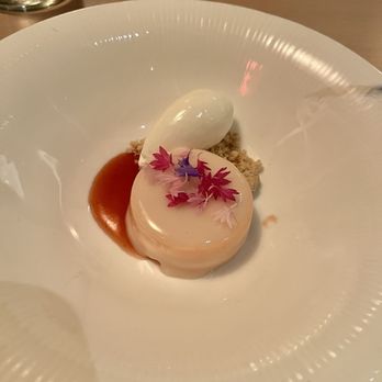 Moon Rabbit - Vietnamese Near Me - Washington, DC, District of Columbia