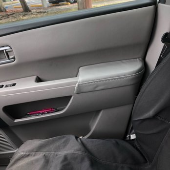 DJ General Upholstery - Passenger door arm rest. See all the bubbles and indentations! - Auto Upholstery Near Me - Miami, Florida DJ General Upholstery - Passenger door arm rest. See all the bubbles and indentations! - Auto Upholstery Near Me - Miami, Florida
