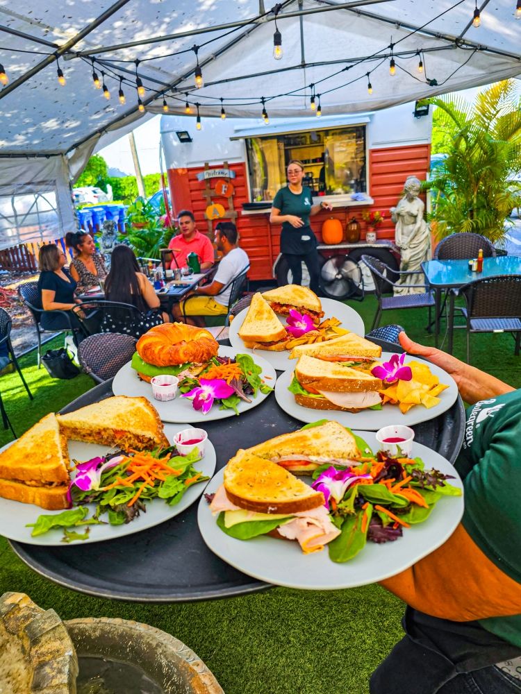 BULEGREEN CAFE YARD Updated May 2024 2366 Photos & 1204 Reviews