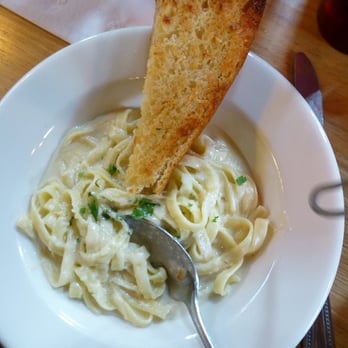 Everybody’s Brewing - Fettucine Alfredo - Happy Hour Size - Breweries Near Me - Battle Ground, Washington Everybody’s Brewing - Fettucine Alfredo - Happy Hour Size - Breweries Near Me - Battle Ground, Washington