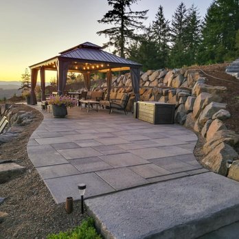 Stone Solid Installation - Masonry/Concrete Near Me - Dallas, Oregon