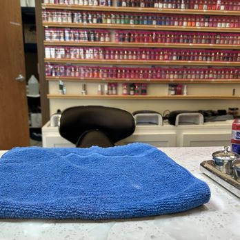 Nail Love - Nail Salons Near Me - Milwaukee, Wisconsin Nail Love - Nail Salons Near Me - Milwaukee, Wisconsin
