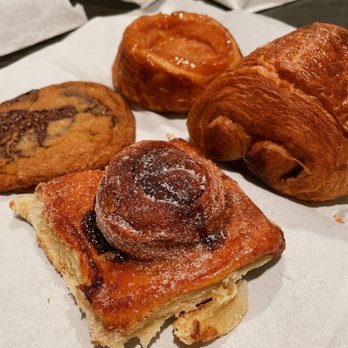 Arsicault Bakery - Morning bun, kougin amann, chocolate croissant and chocolate chip cookie - Bakeries Near Me - San Francisco, California