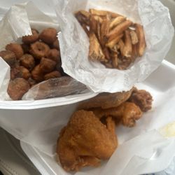 Slappin Wings - 3 Slappin Whole Wings, FRESH CUT FRIES, and OKRA