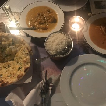 Mount Everest Restaurant - Garlic Naan, Chicken Tikka Masala - Indian Near Me - Berkeley, California