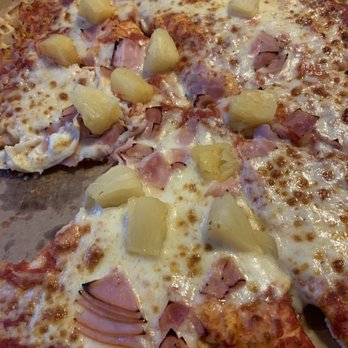 Pizzazz Pizza - Medium pineapple pizza - Pizza Near Me - Nags Head, North Carolina Pizzazz Pizza - Medium pineapple pizza - Pizza Near Me - Nags Head, North Carolina
