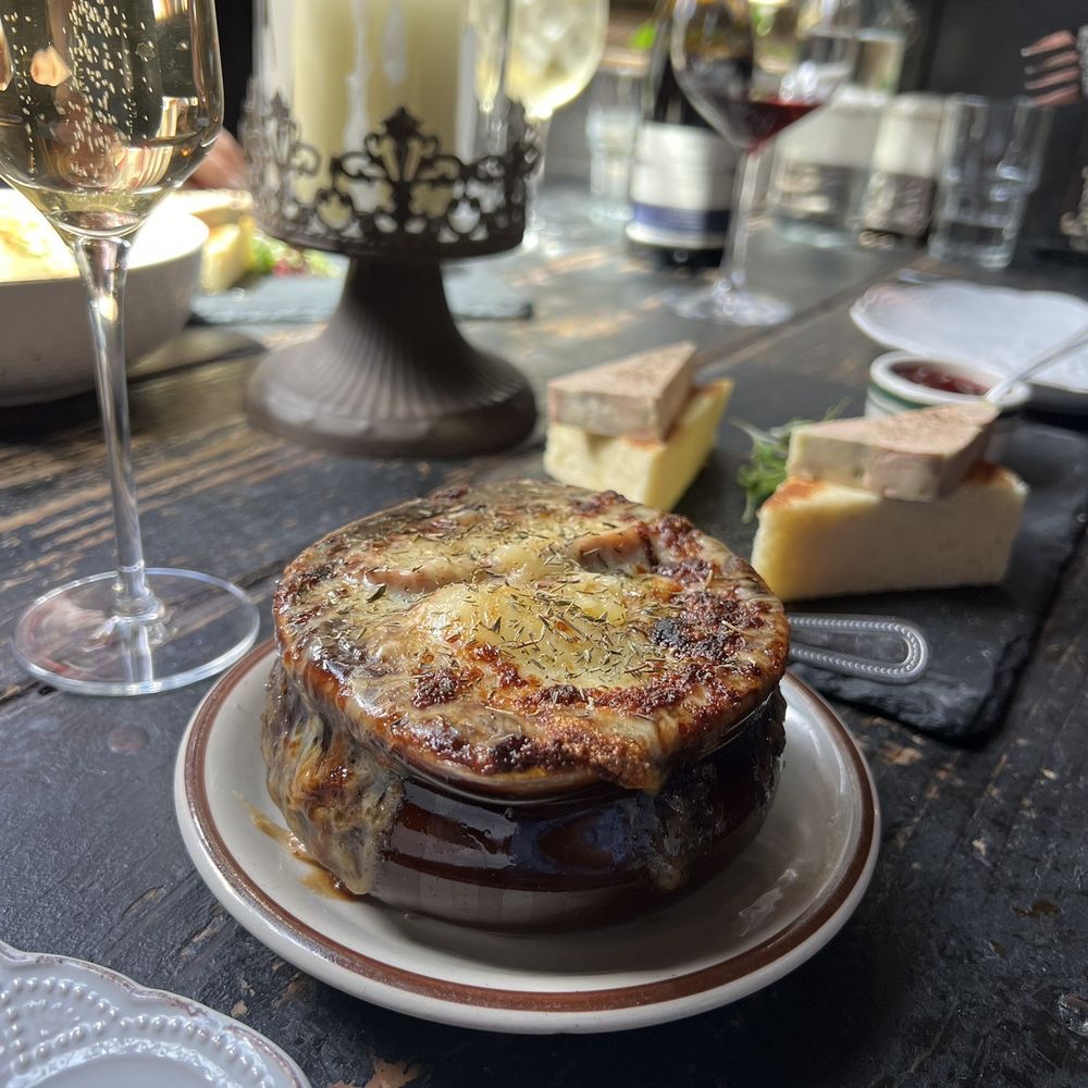 French Alpine Bistro - Onion soup - French Near Me - Aspen, Colorado French Alpine Bistro - Onion soup - French Near Me - Aspen, Colorado