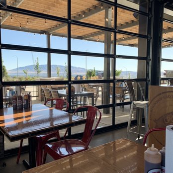 R&R BBQ - Patio dining - Barbeque Near Me - Lehi, Utah R&R BBQ - Patio dining - Barbeque Near Me - Lehi, Utah