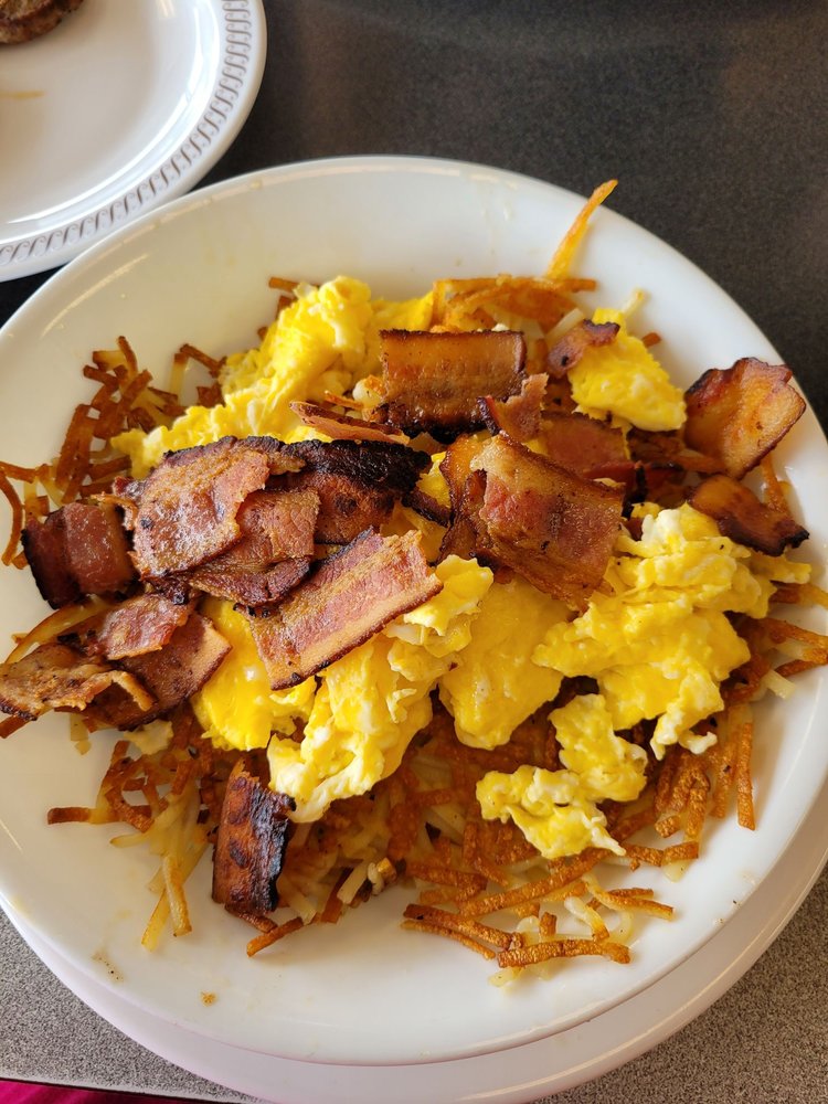 WAFFLE HOUSE Updated August 2024 27 Photos & 24 Reviews 1103