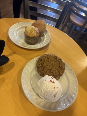 Queen City Bakery by null
