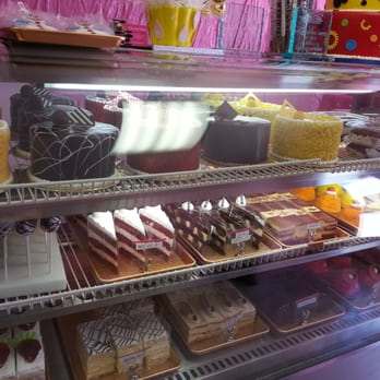 Cakes by Carlos - Bakeries Near Me - Lombard, Illinois