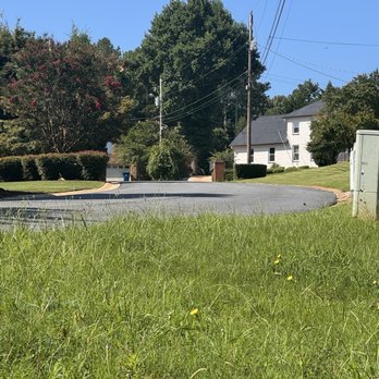 Augusta Lawn Care - Extremely overgrown grass: maintained lawns of my neighbors. It doesn't even look like I am signed for lawn services at all. - Landscaping Near Me - Augusta, Georgia Augusta Lawn Care - Extremely overgrown grass: maintained lawns of my neighbors. It doesn't even look like I am signed for lawn services at all. - Landscaping Near Me - Augusta, Georgia