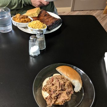 Black Bear BBQ - Barbeque Near Me - Asheville, North Carolina Black Bear BBQ - Barbeque Near Me - Asheville, North Carolina